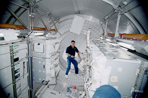 Cosmonaut Yuri Gidzenko inside MPLM